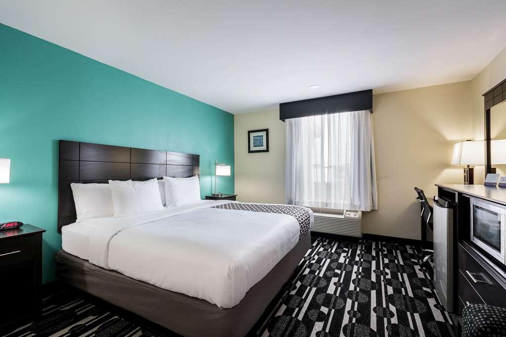 Baymont By Wyndham Oklahoma City Bricktown Szoba fotó